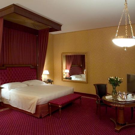 פסקיארה בורומאו Hotel Maxim מראה חיצוני תמונה