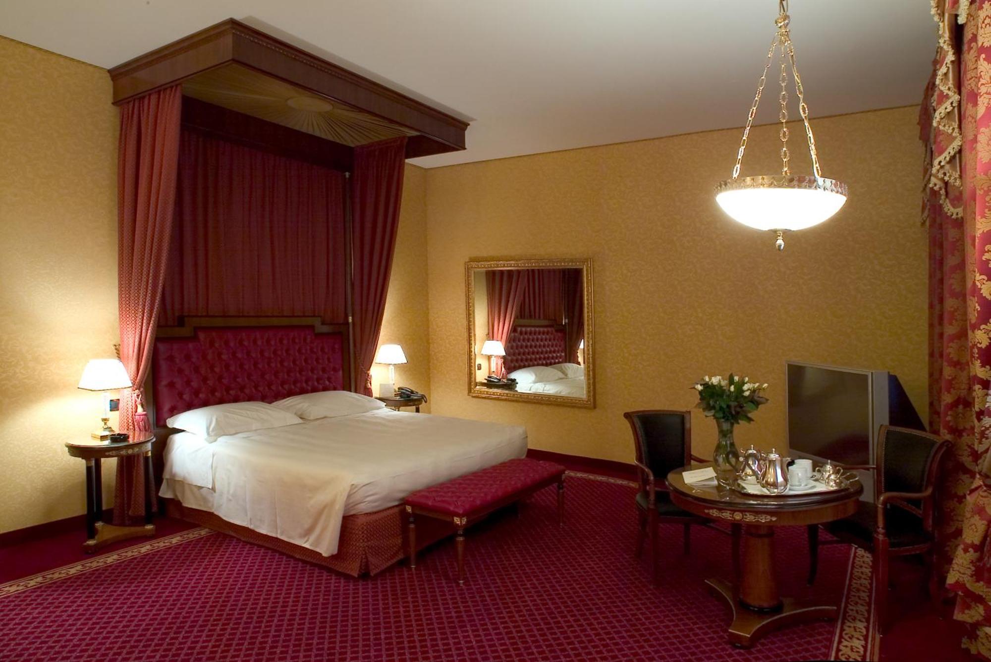 פסקיארה בורומאו Hotel Maxim מראה חיצוני תמונה