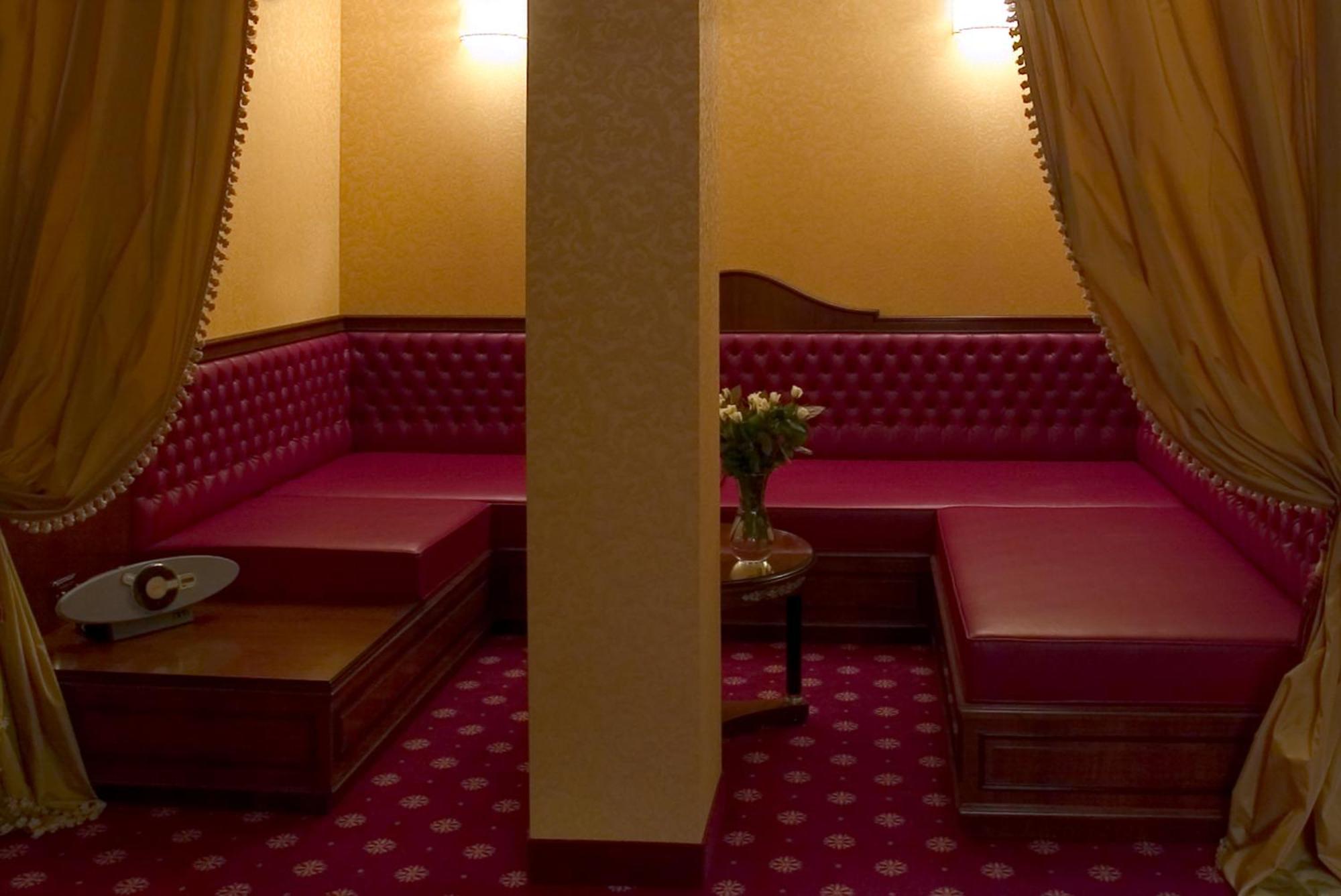 פסקיארה בורומאו Hotel Maxim מראה חיצוני תמונה